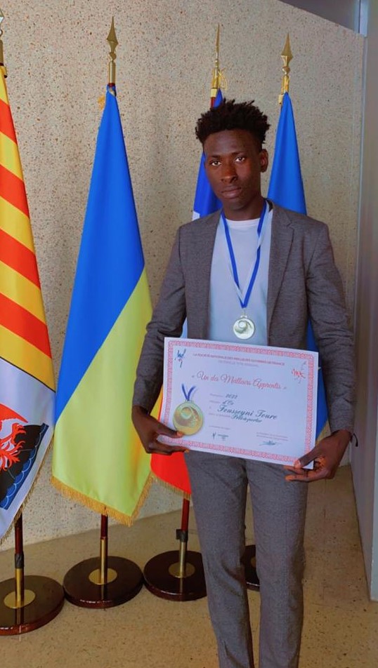 Il a quitté le Mali dans l’espoir de pouvoir étudier il est aujourd’hui médaillé régional au concours des Meilleurs Apprentis de France.